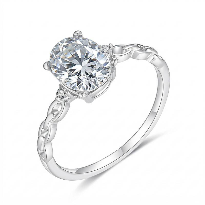 FX39510款S925银镀18K金蛋形莫桑钻环环相扣女戒主石8*6mm/1.5ct