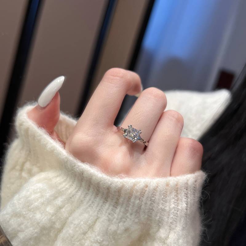 SN443款S925银镀18K白金公主方形Moissanite璀璨星光Women's Ring主石6.0mm/1.2ct