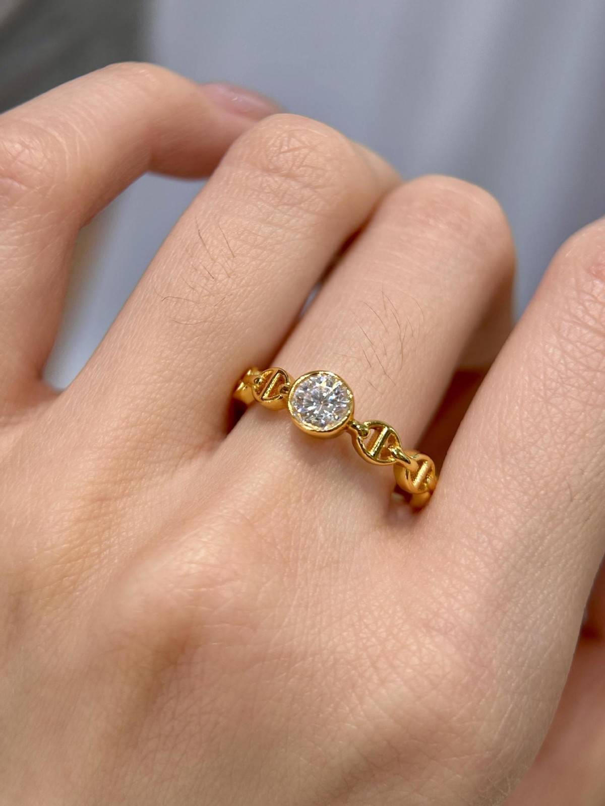 XY42款S925银镀18K黄金圆形MoissaniteAffordable LuxuryWomen's Ring主石5.0mm/0.5ct