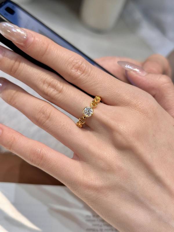 XY42款S925银镀18K黄金圆形莫桑钻轻奢女戒主石5.0mm/0.5ct