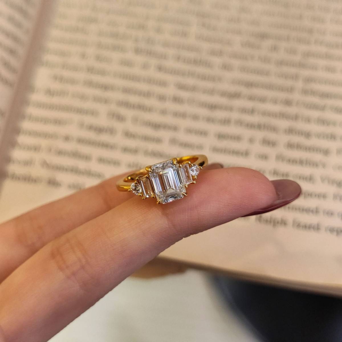 XY52款S925银镀18K黄金祖母绿切割形Moissanite欧美Affordable LuxuryWomen's Ring主石8*6mmmm/2.0ct