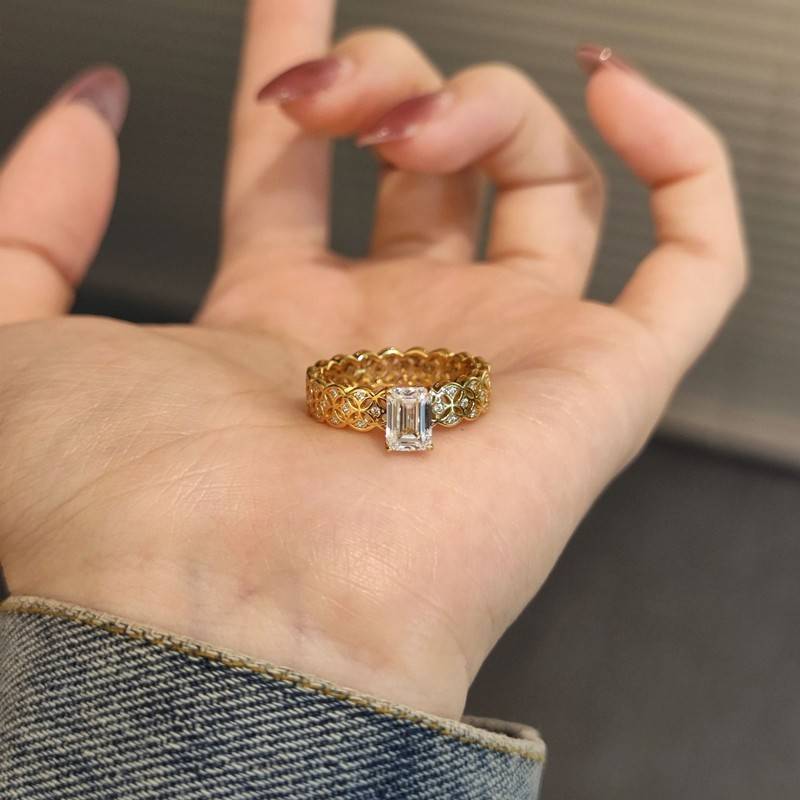 XY06款S925银镀18K黄金祖母绿切割形Moissanite镂空Women's Ring7*5mmmm/1.0ct