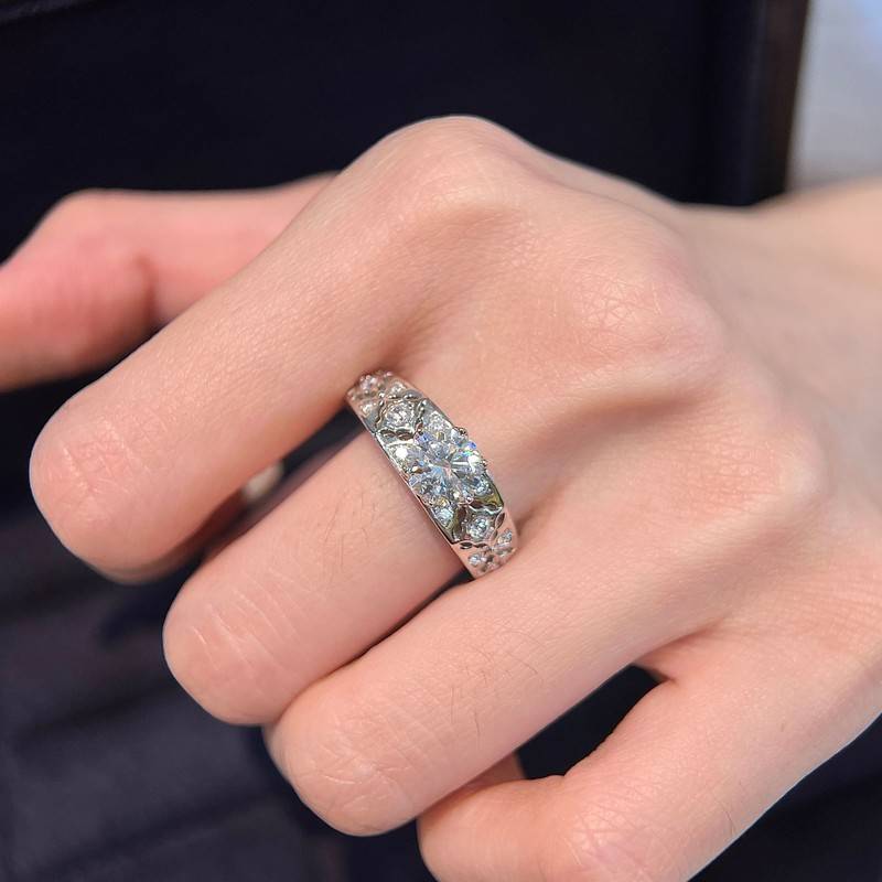 XY03款S925银镀18K白金圆形Moissanite宫廷风镂空Women's Ring主石6.5mm/1.0ct