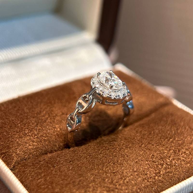 SN014款S925银镀18K白金蛋形Moissanite猪鼻子Affordable LuxuryWomen's Ring主石7*5mmmm/1.0ct