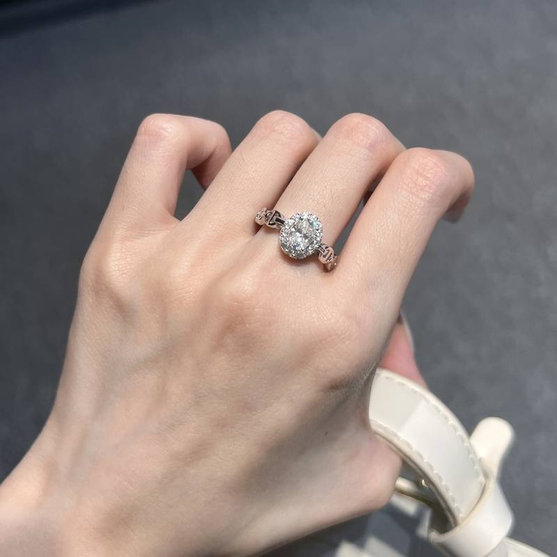 SN014款S925银镀18K白金蛋形Moissanite猪鼻子Affordable LuxuryWomen's Ring主石7*5mmmm/1.0ct