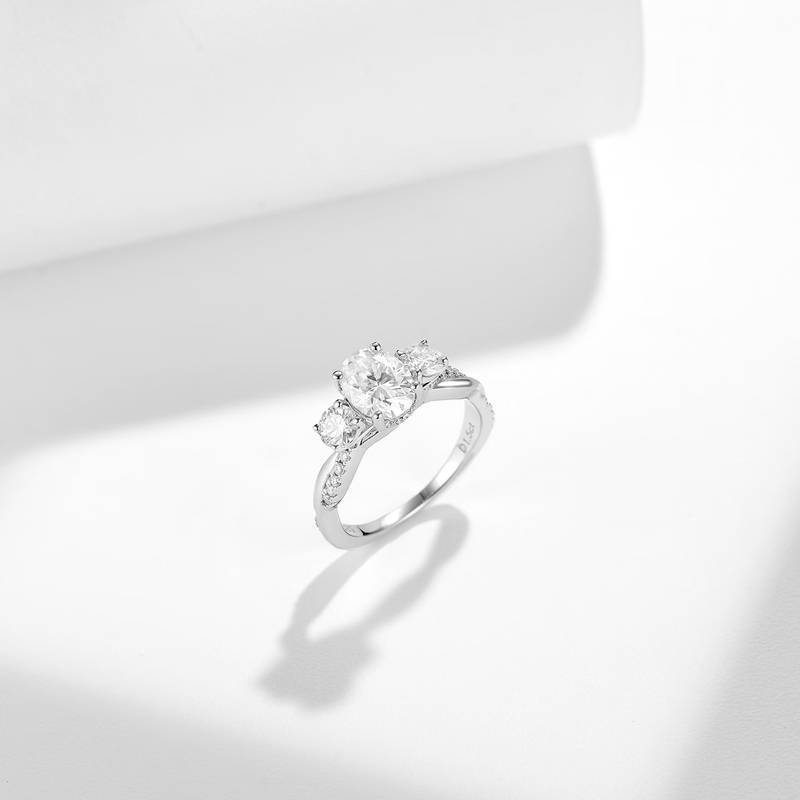 R3-0605三生藤蔓款S925银镀18K金蛋形MoissaniteWomen's Ring主石8*6mmmm/1.5ct