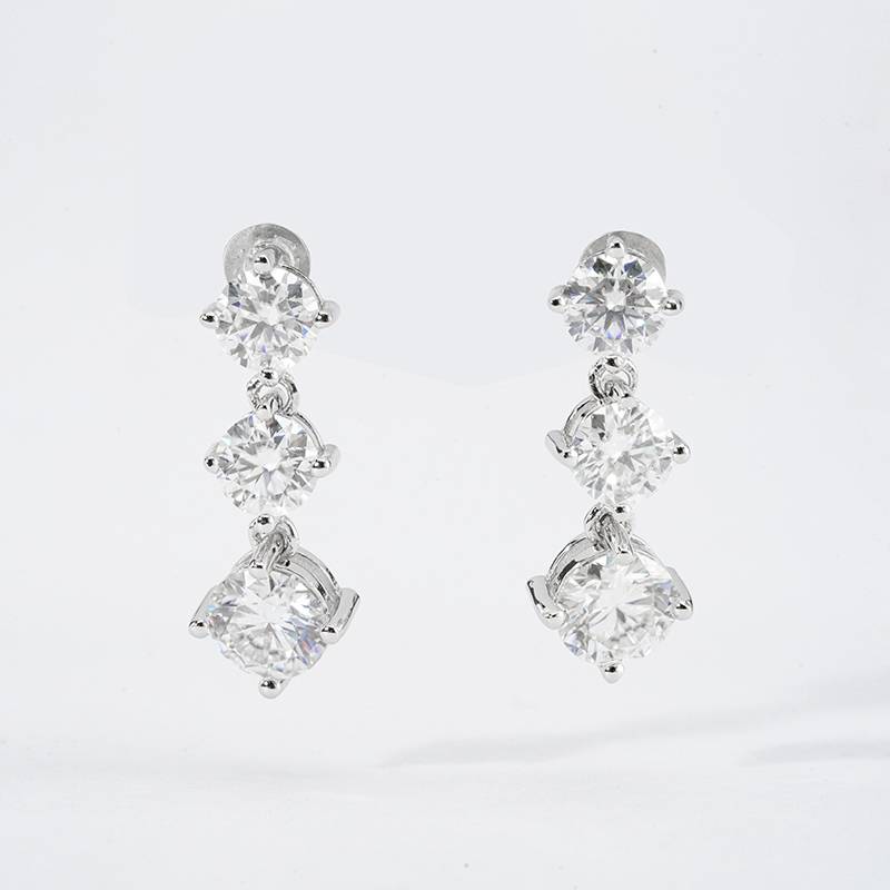 SME3-0058绮排韵珥款S925银镀18K白金圆形Moissanite摇曳生姿Stud Earring3.6ct
