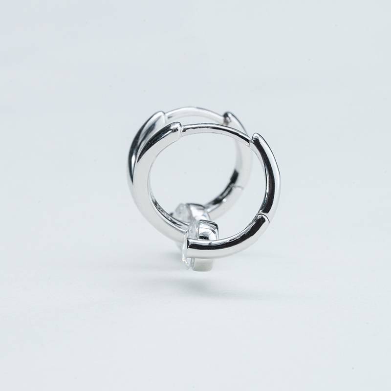 SME3-0055环环相扣款S925银镀18K白金圆形莫桑钻耳环0.5ct*2
