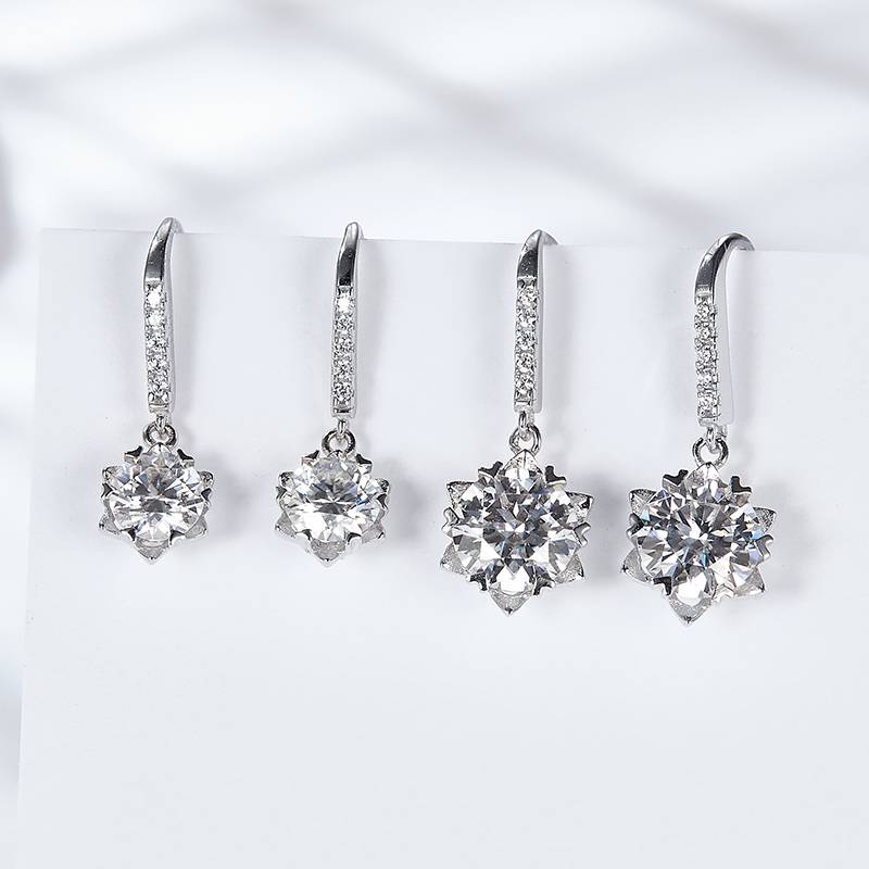 EM4011E冰雪奇缘款S925银镀18K白金圆形Moissanite耳勾耳环0.5ct*2/1.0ct*2