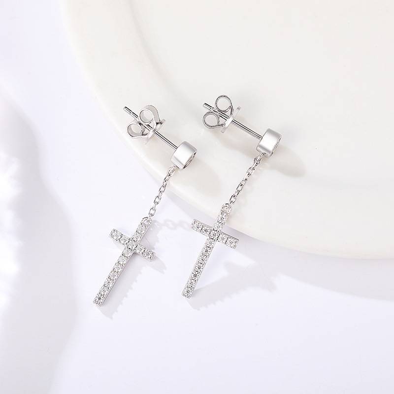 SME3-0060纯净十字款S925银镀18K白金圆形MoissaniteStud Earring0.48ct