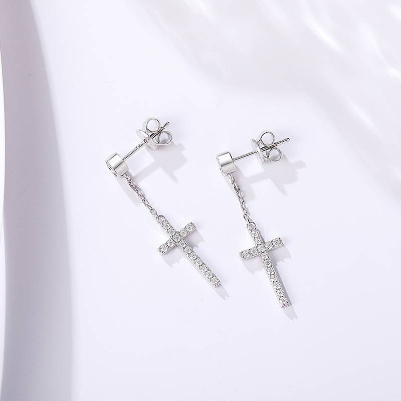 SME3-0060纯净十字款S925银镀18K白金圆形MoissaniteStud Earring0.48ct