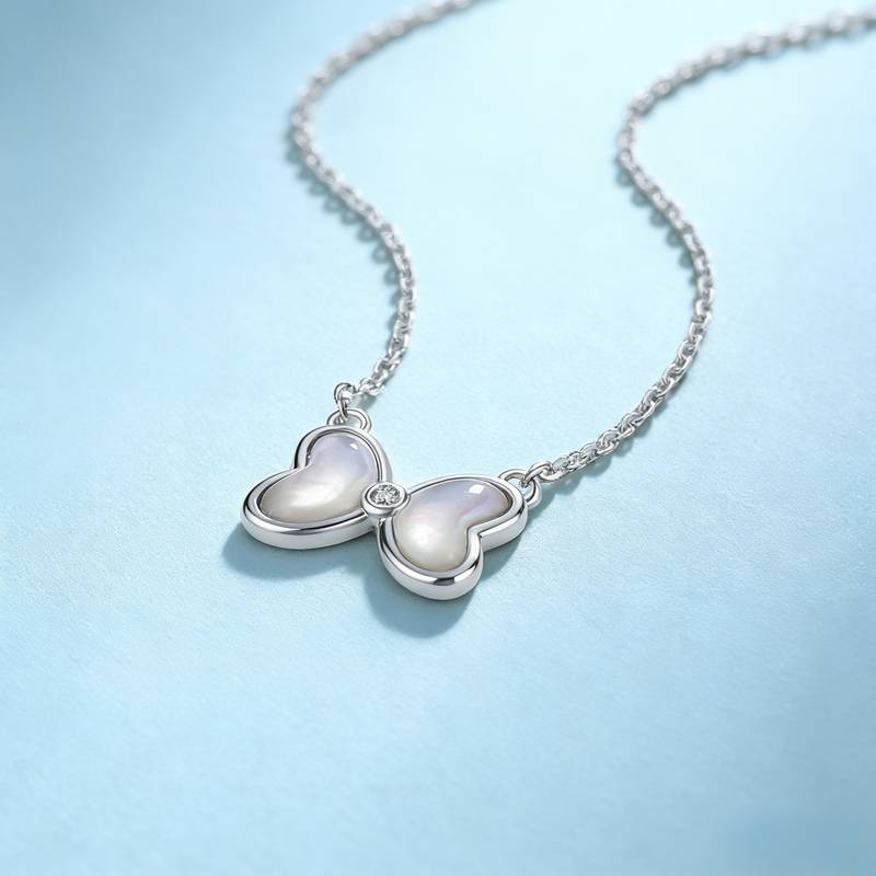 MP2491款S925银镀18K金Moissanite白贝母可爱蝴蝶结Necklace0.015ct
