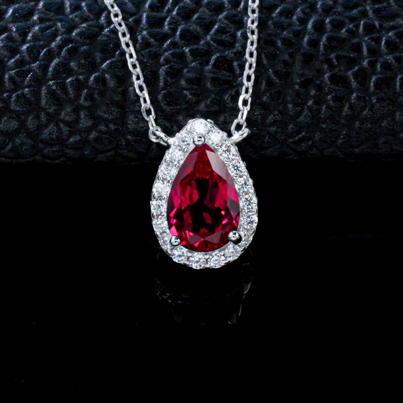 P1587款S925银镀18K白金梨形培育彩宝Necklace主石9*6mmmm/3.4ct