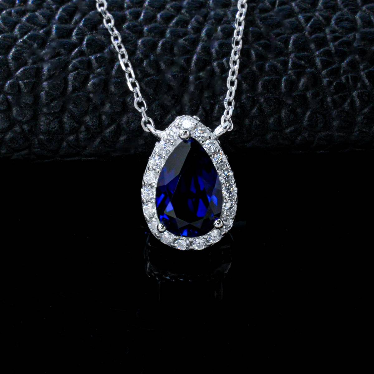 P1587款S925银镀18K白金梨形培育彩宝Necklace主石9*6mmmm/3.4ct