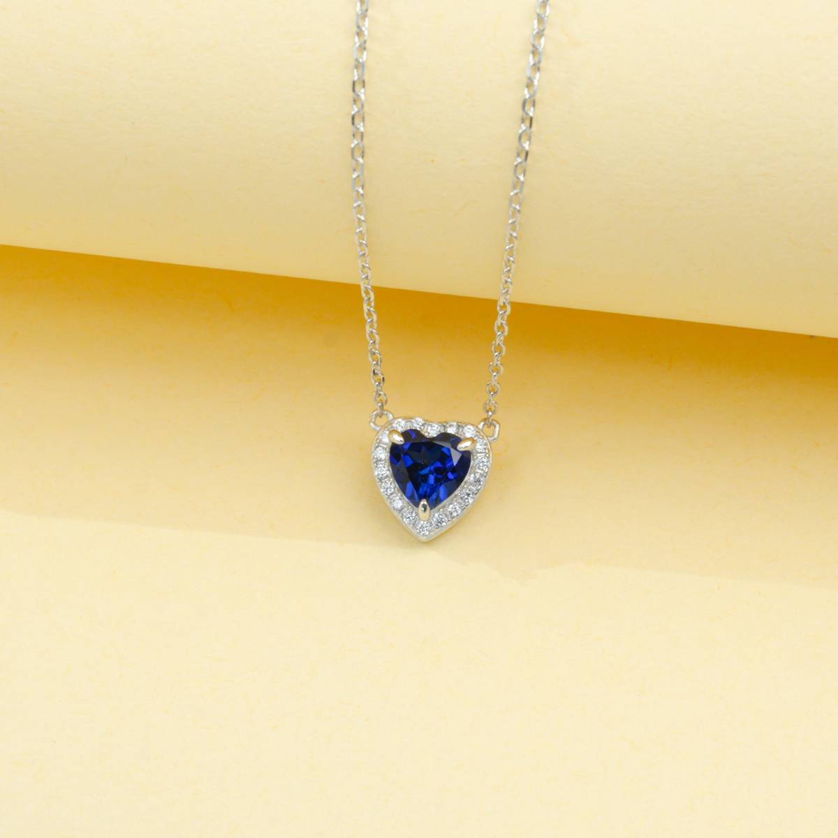 P0881款S925银镀18K白金心形培育彩宝Necklace主石6*6mmmm/1.0ct