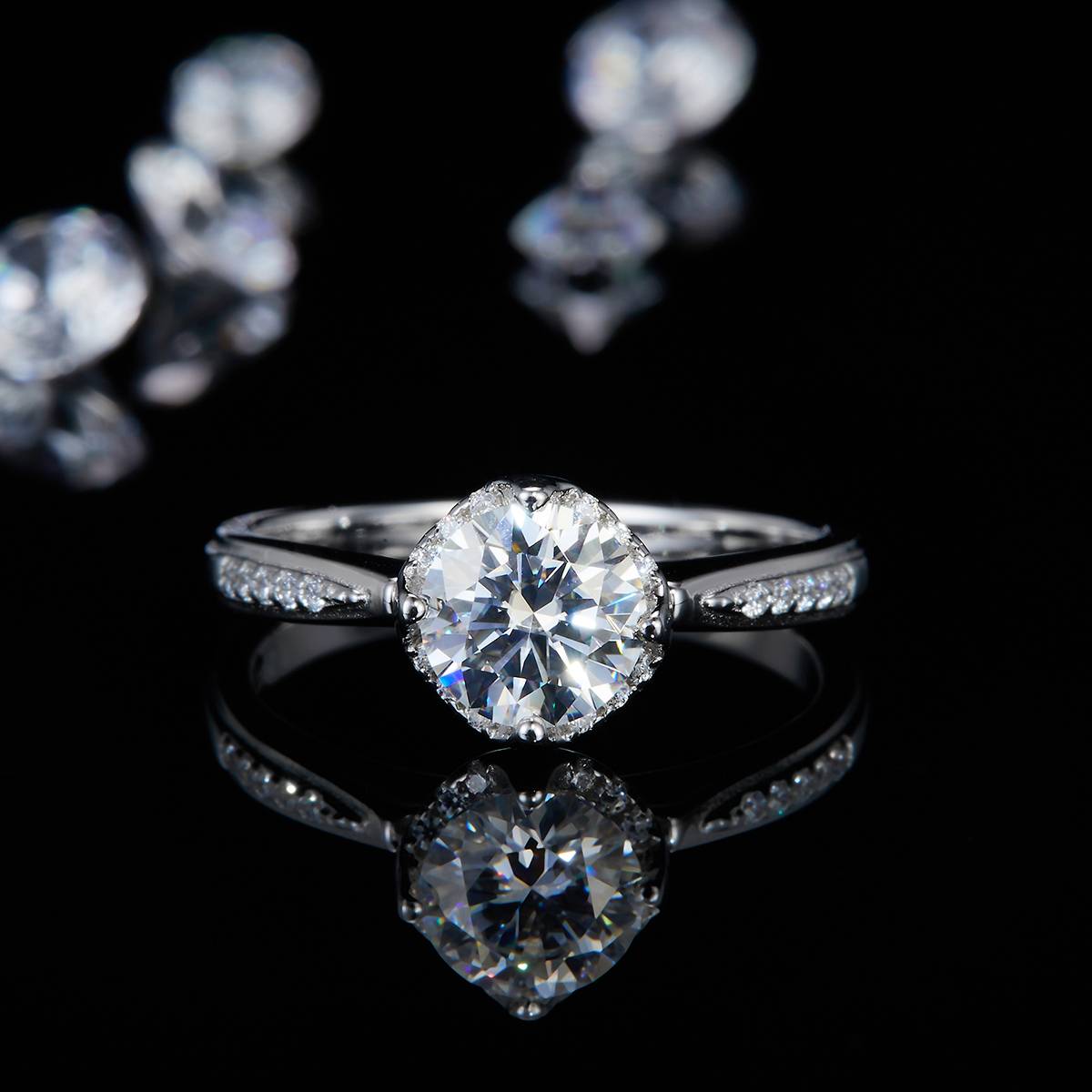 Single Head Women's Ring S925 Silver Plated Platinum Customized Selection Main Stone Moissanite Diamond 1.0ct/Secondary Stone High Carbon Diamond