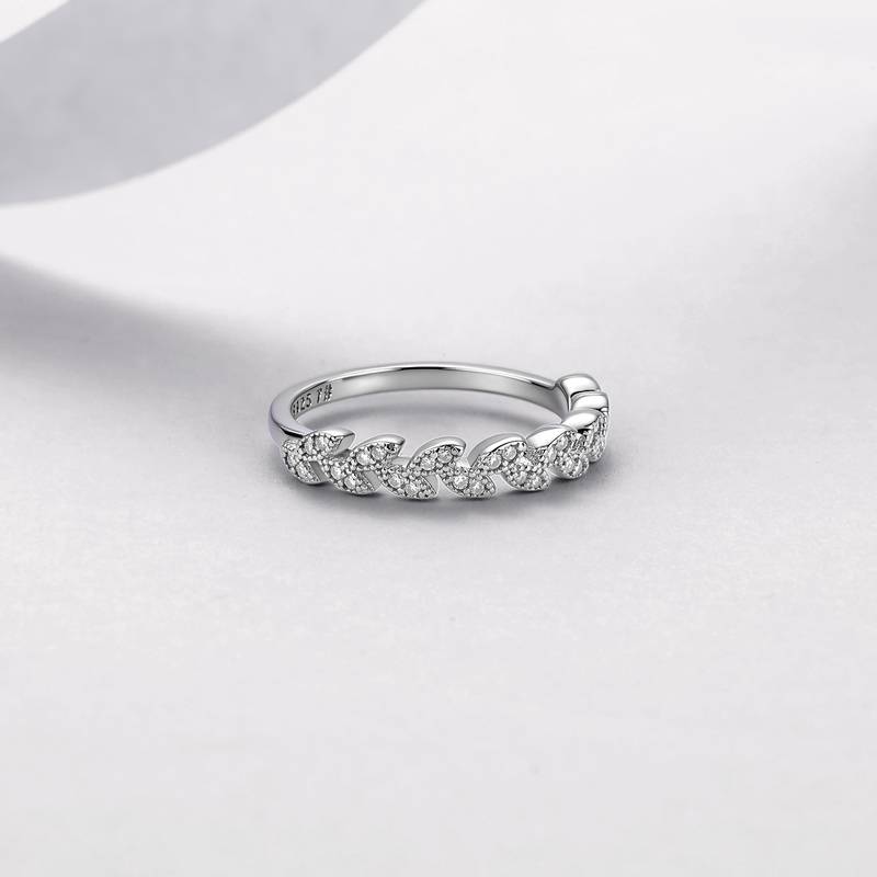 R52545款银镀18K白金圆形莫桑钻橄榄叶女戒0.16ct