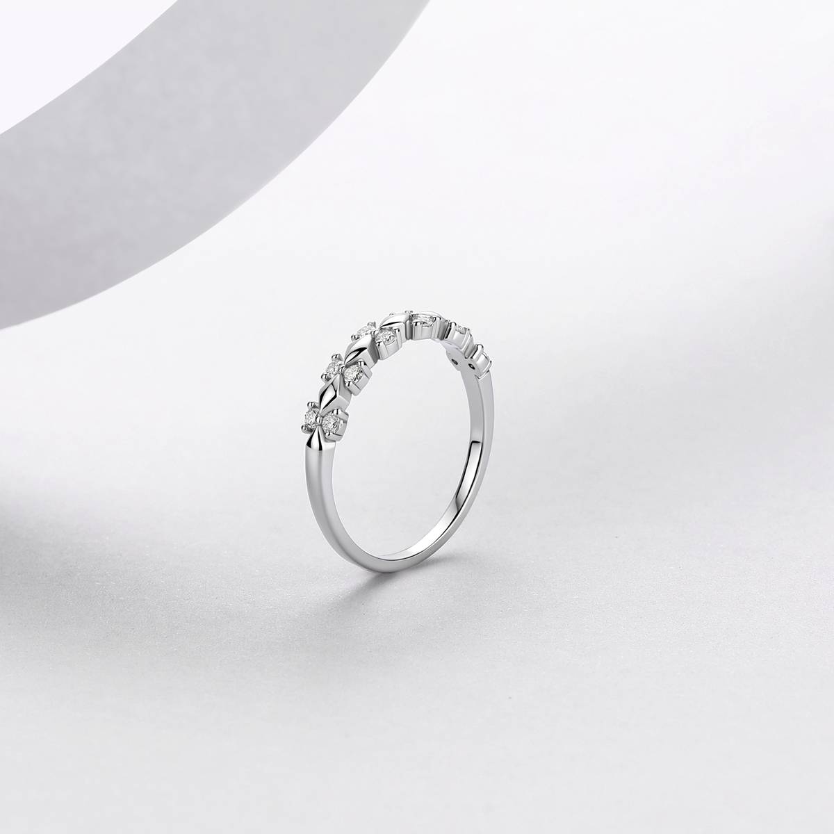 R52617款银镀18K白金圆形莫桑钻轻奢对戒0.19ct