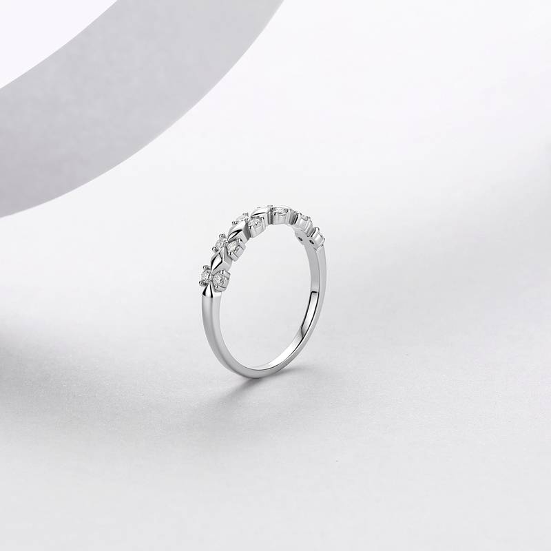 R52617款银镀18K白金圆形莫桑钻轻奢对戒0.19ct