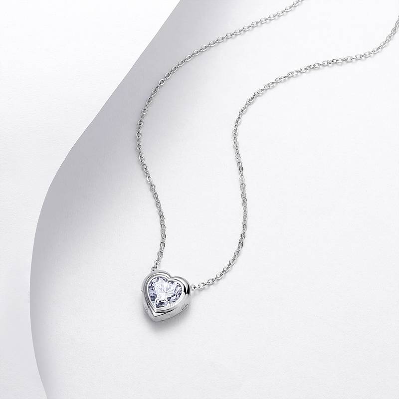 N52540-BMC款银镀18K白金心形莫桑钻轻奢项链主石7mm/1.2ct