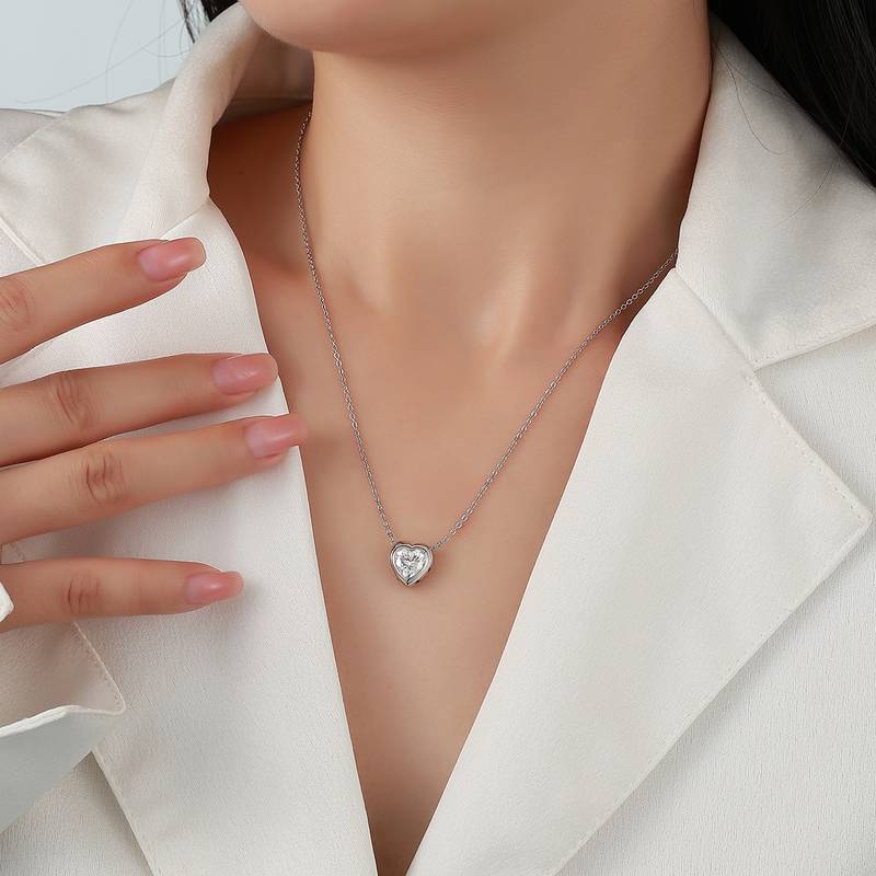 N52540-BMC款银镀18K白金心形莫桑钻轻奢项链主石7mm/1.2ct