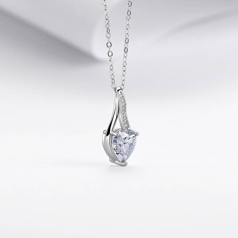 N52541-BMC款银镀18K白金心形莫桑钻无限的爱项链主石8mm/2.0ct