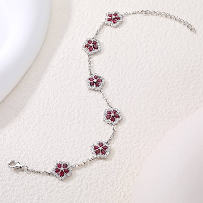UCB0126-围镶水滴五瓣花款镀18K白金培育彩宝MoissaniteBracelet3.0ct