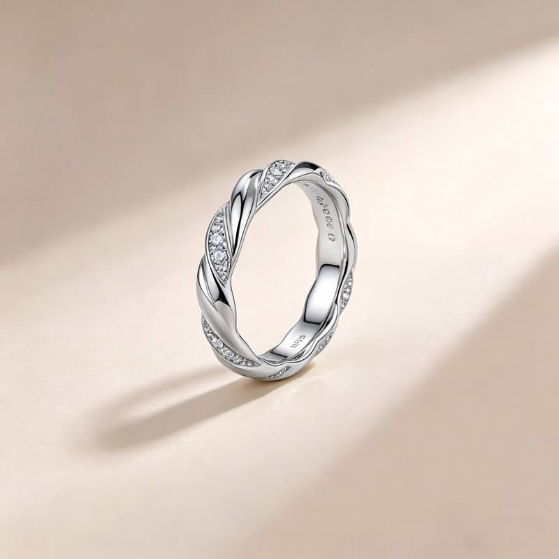 SR0495803款S925银镀18K金莫桑钻麻花女戒0.25ct