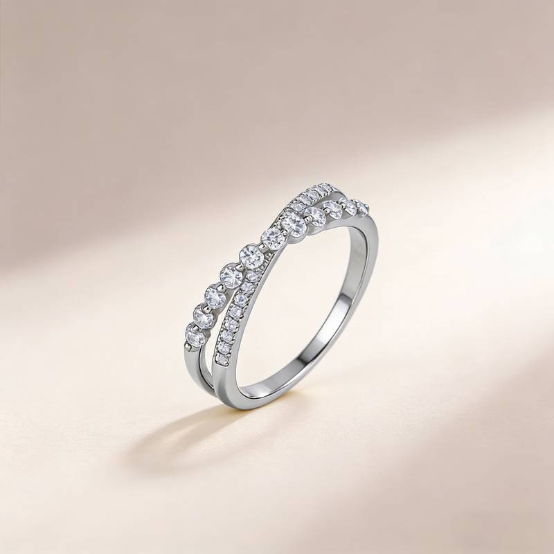 SR0486103款S925银镀18K金满镶莫桑钻双交臂排戒0.3ct