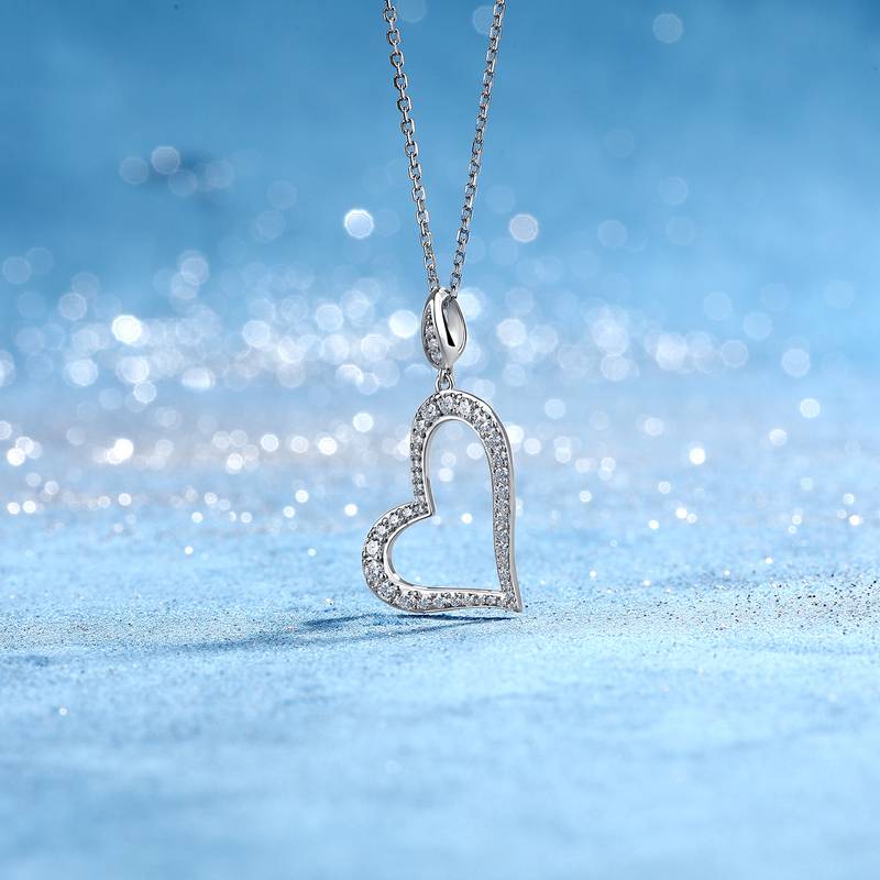 SP0533802款S925银镀18K金满镶莫桑钻爱心项链0.6ct