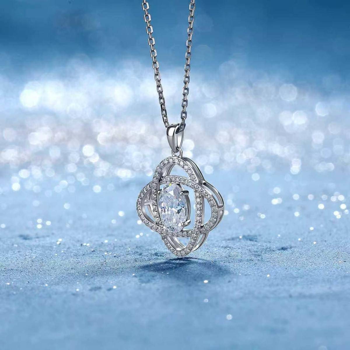 SP0546502款S925银镀18K金蛋形莫桑钻环绕满天星项链1.9ct