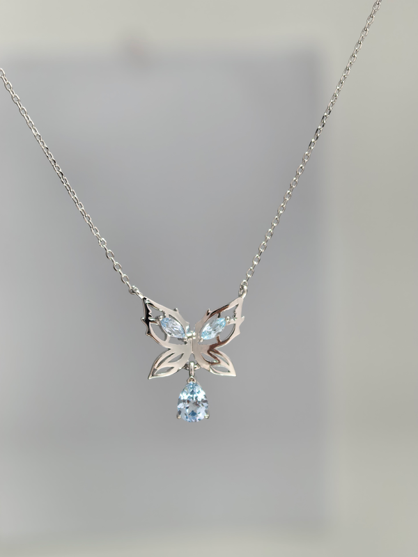 LCB7001银镀18K白金培育海蓝宝蝴蝶项链主石7*5mm/0.8ct