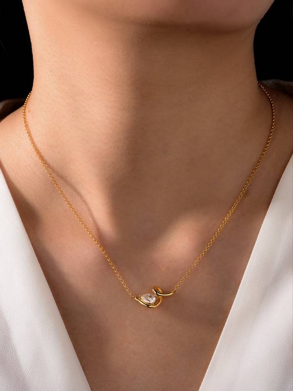 MP0044款S925银镀18K白金梨形莫桑钻缠绕线项链0.8ct