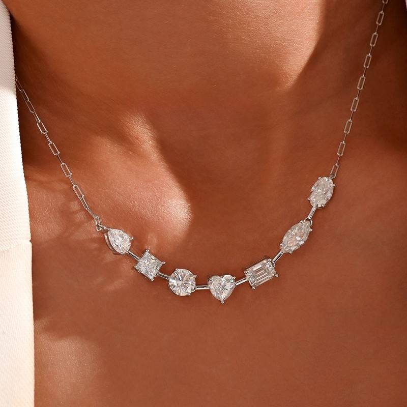 MP0078款S925银镀18K白金多形莫桑钻微笑项链6.8ct