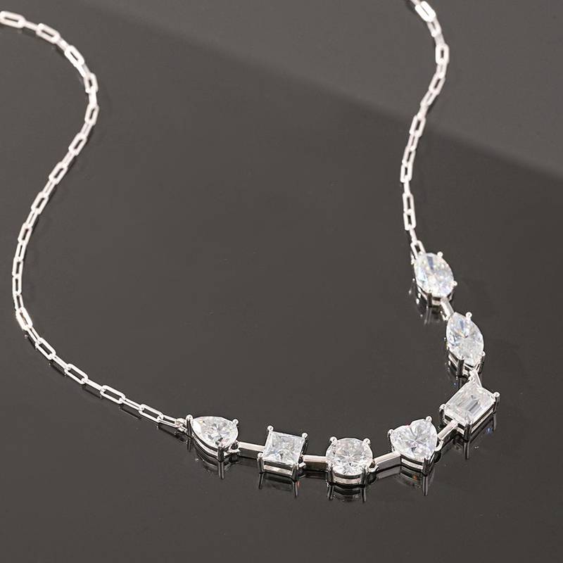 MP0078款S925银镀18K白金多形莫桑钻微笑项链6.8ct