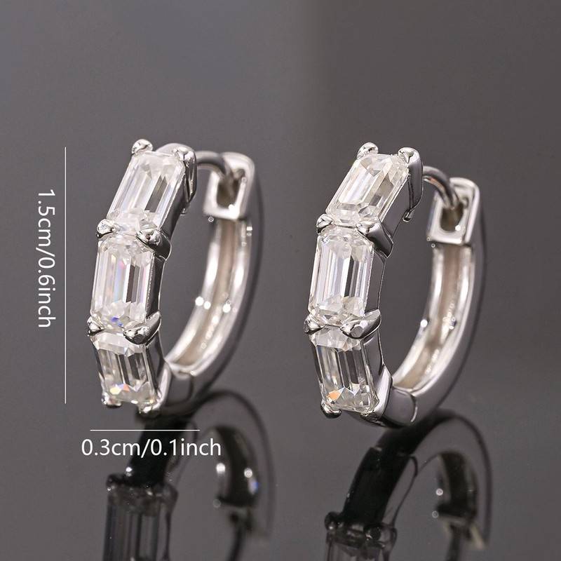 ME0070款S925银镀18K白金祖母绿形莫桑钻耳环3.0ct