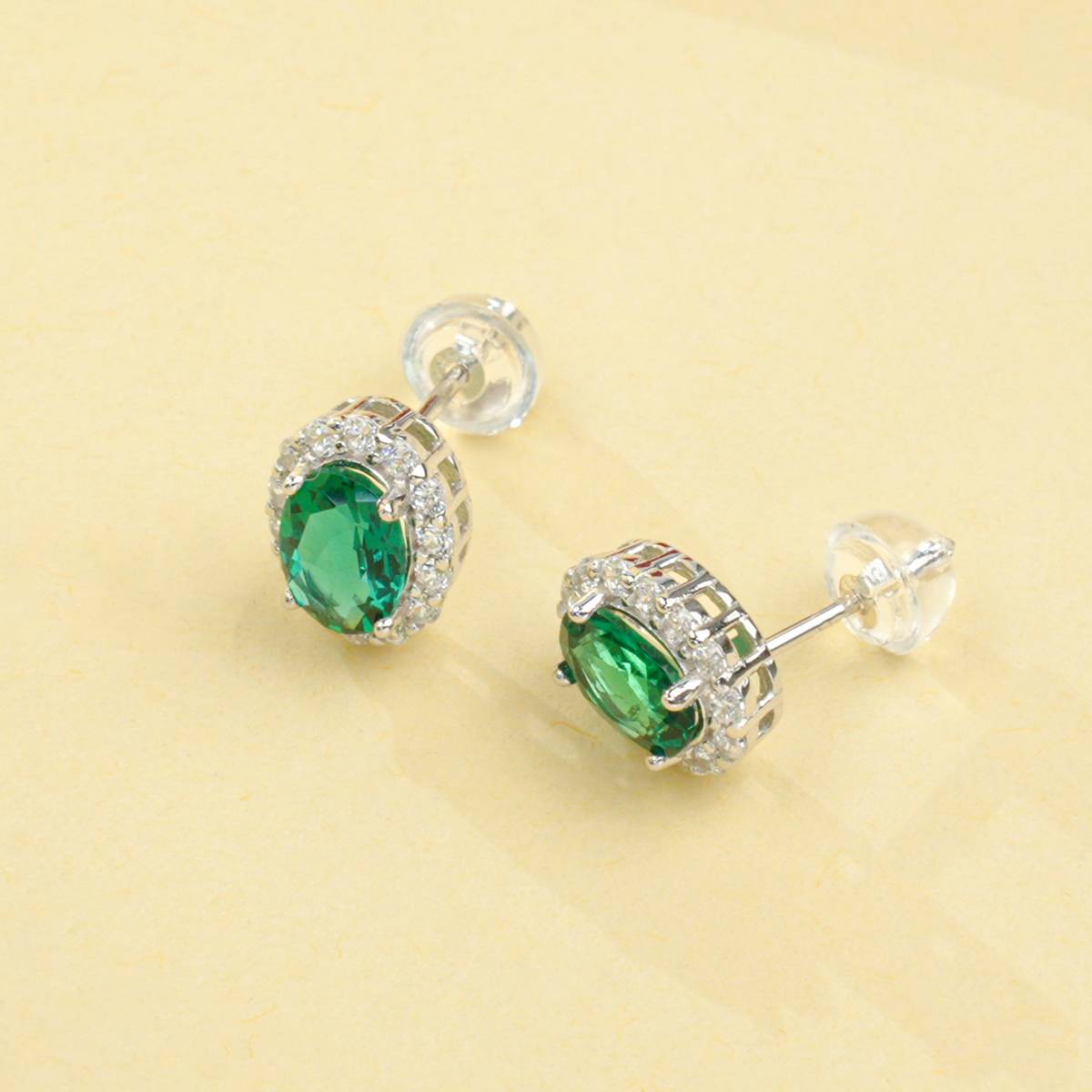 E018302 silver plated 18White Gold OvalLAB Gemstone earring main stone 7 * 5mm