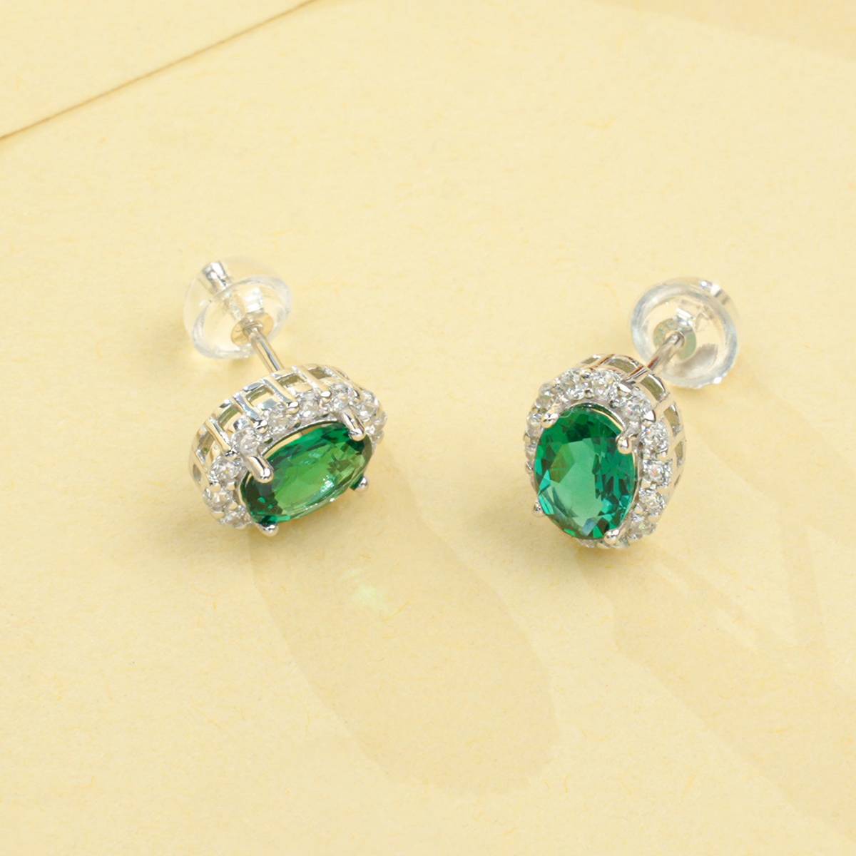 E018302 silver plated 18White Gold OvalLAB Gemstone earring main stone 7 * 5mm