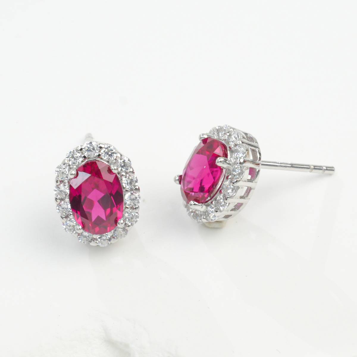 E018302 silver plated 18White Gold OvalLAB Gemstone earring main stone 7 * 5mm