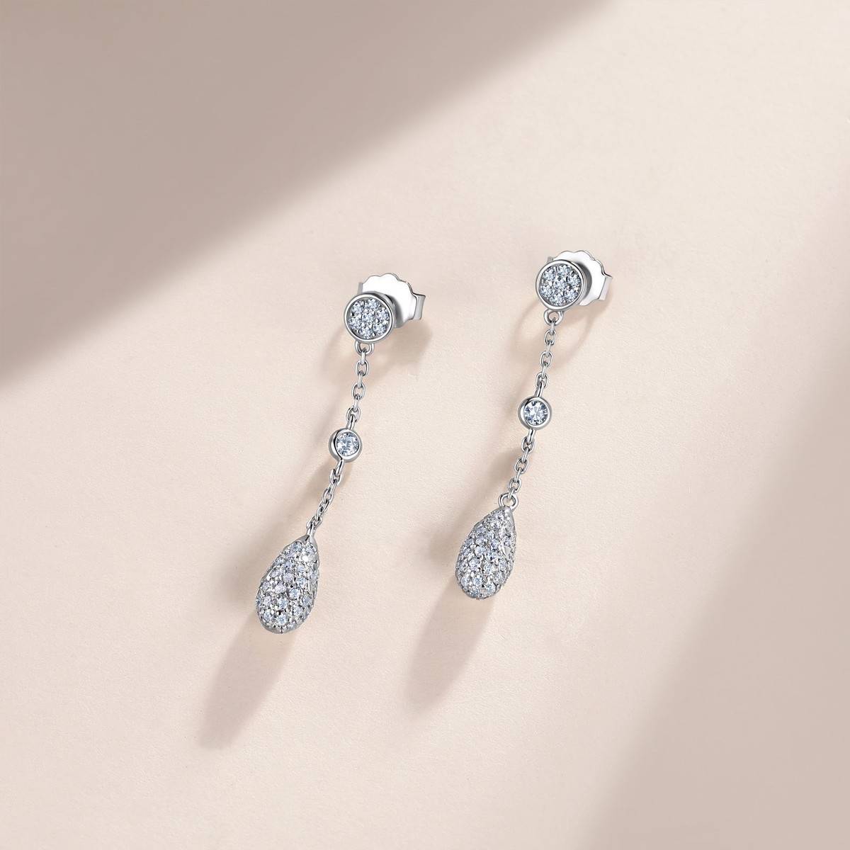 SE0210802款S925银镀18K金满镶莫桑钻水滴流苏耳钉0.8ct