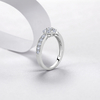 R55104款银镀18K白金圆形莫桑钻花型告白戒指0.81ct 2