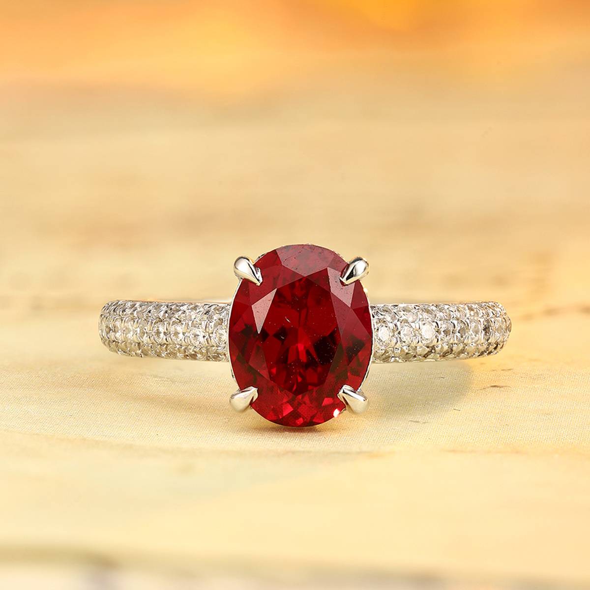 R2187款S925银镀18K白金蛋形培育彩宝订婚戒指2.6ct