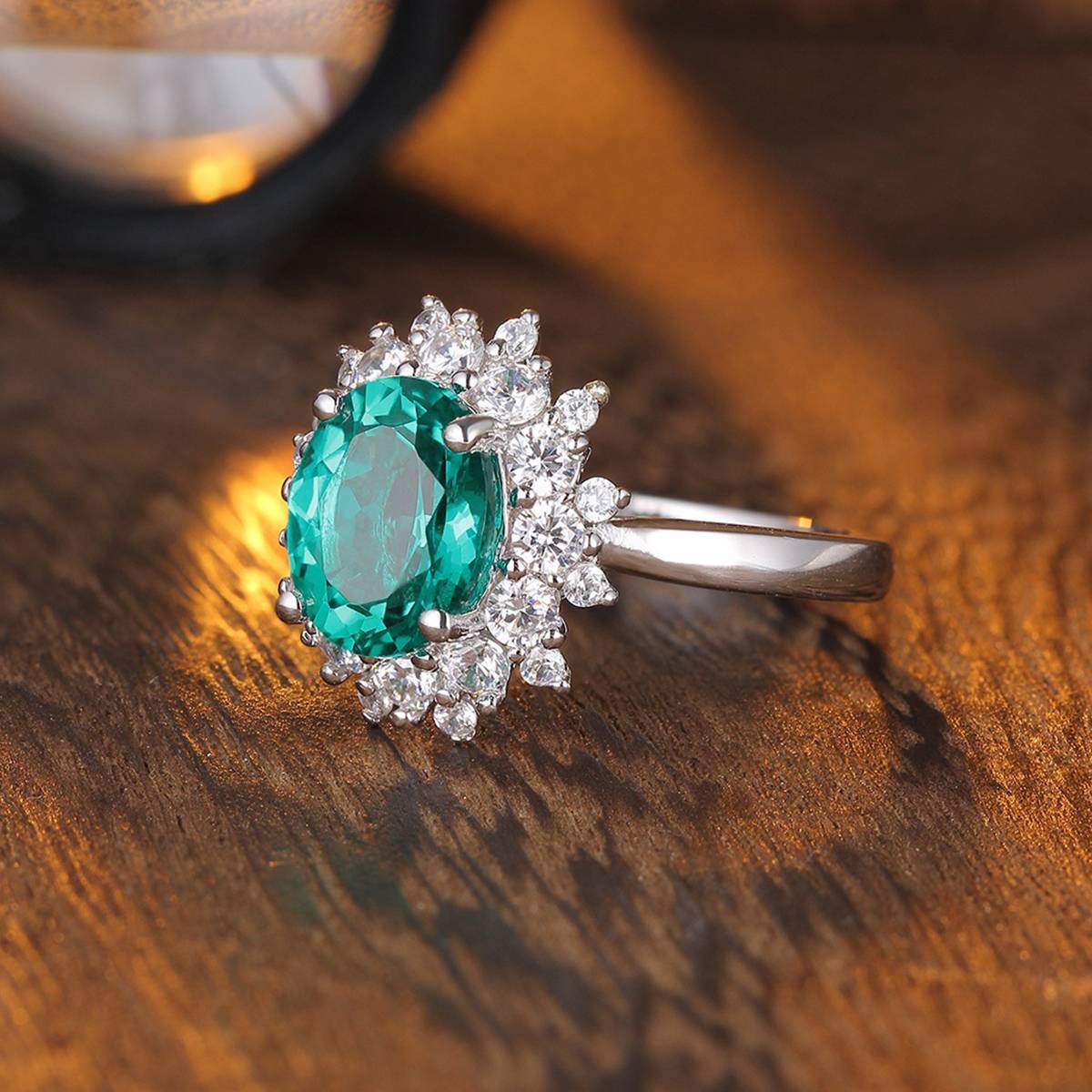 R268款S925银镀18K白金蛋形培育彩宝结婚戒指2.6ct